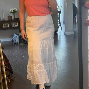 White long Skirt